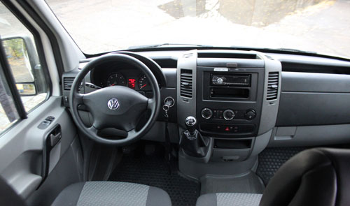 VW Crafter mittellang Cockpit